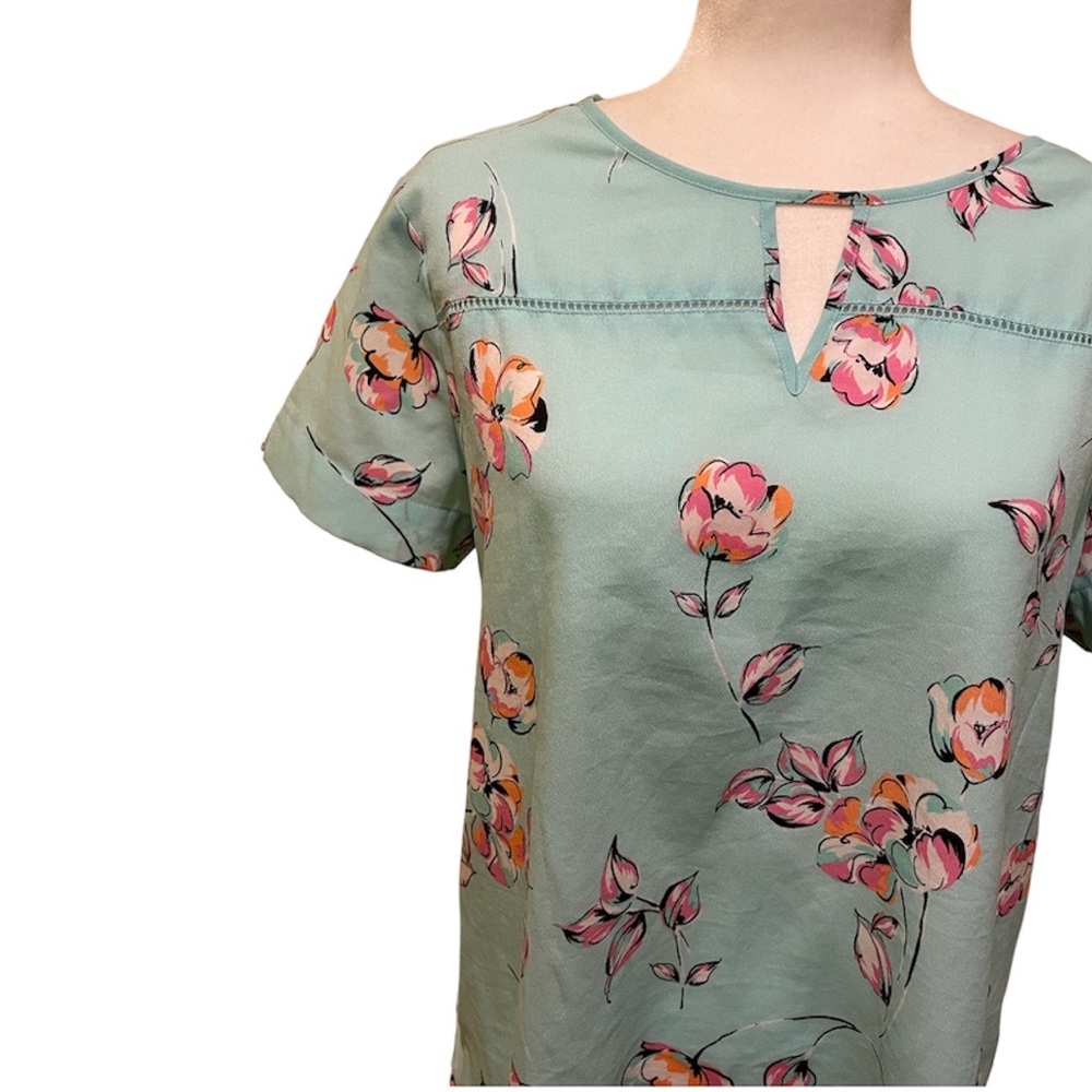 5 for $25‎ ❄️ Van Heusen Floral Top Large - Picture 2 of 5